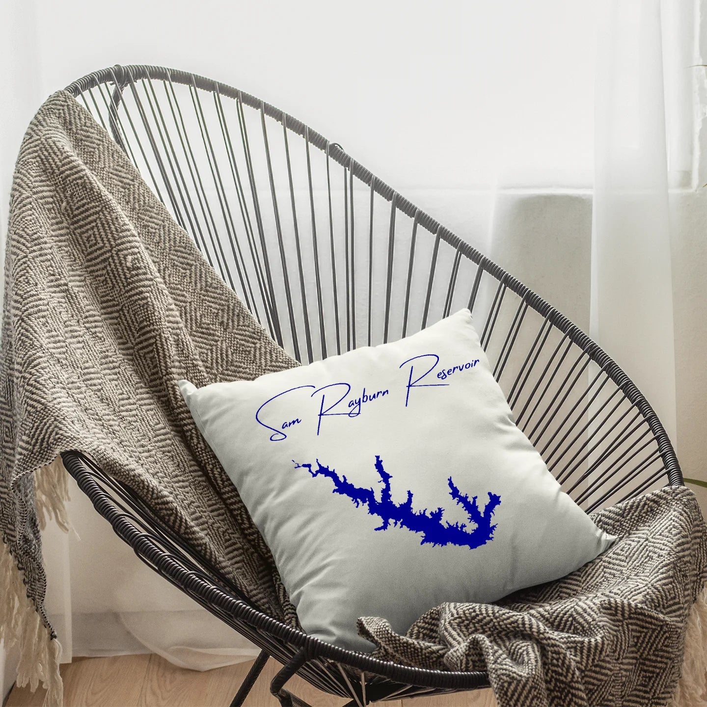 Texas  Sam Rayburn Reservoir  Pillow lifestyle view